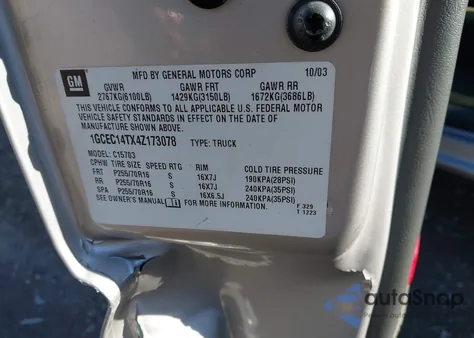 2004 Chevrolet Silverado 1500 Ls z USA, uszkodzony, nr VIN 1GCEC14TX4Z173078